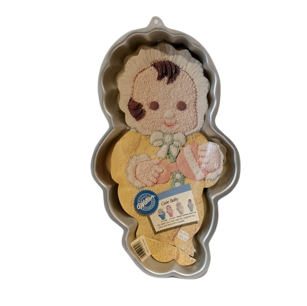 Vintage Wilton Cute Baby Cake Pan Christening Baby Shower Gender Reveal